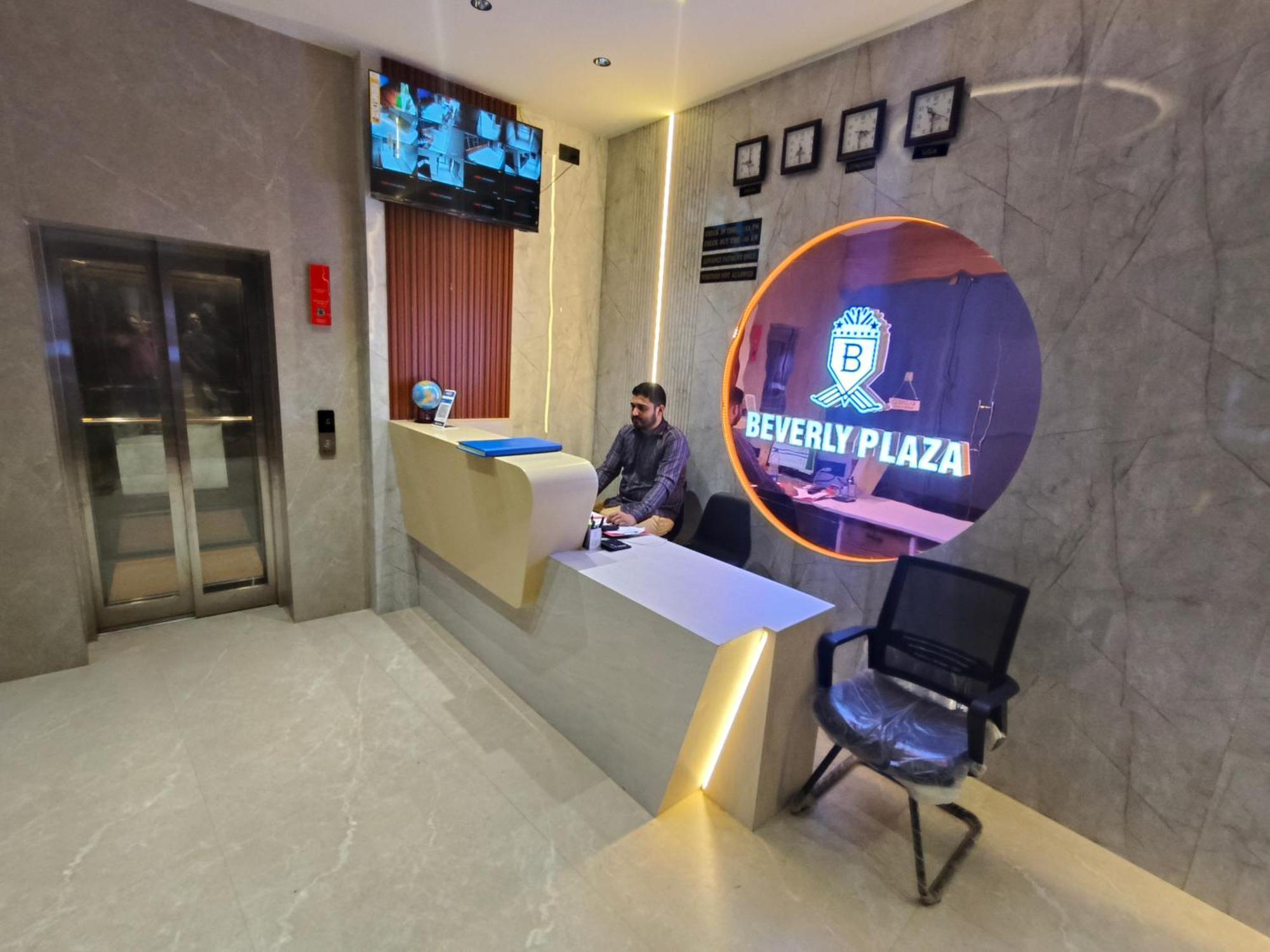 Hotel Beverly Plaza Kozhikode Exterior photo